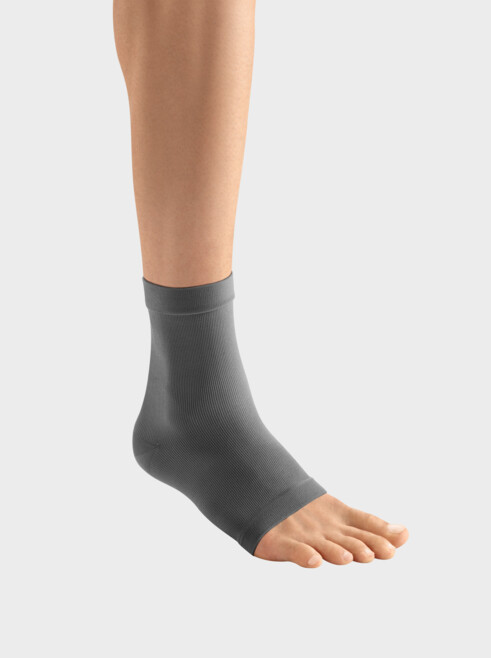 Stopa z JuzoFlex Malleo 717 w kolorze Charcoal